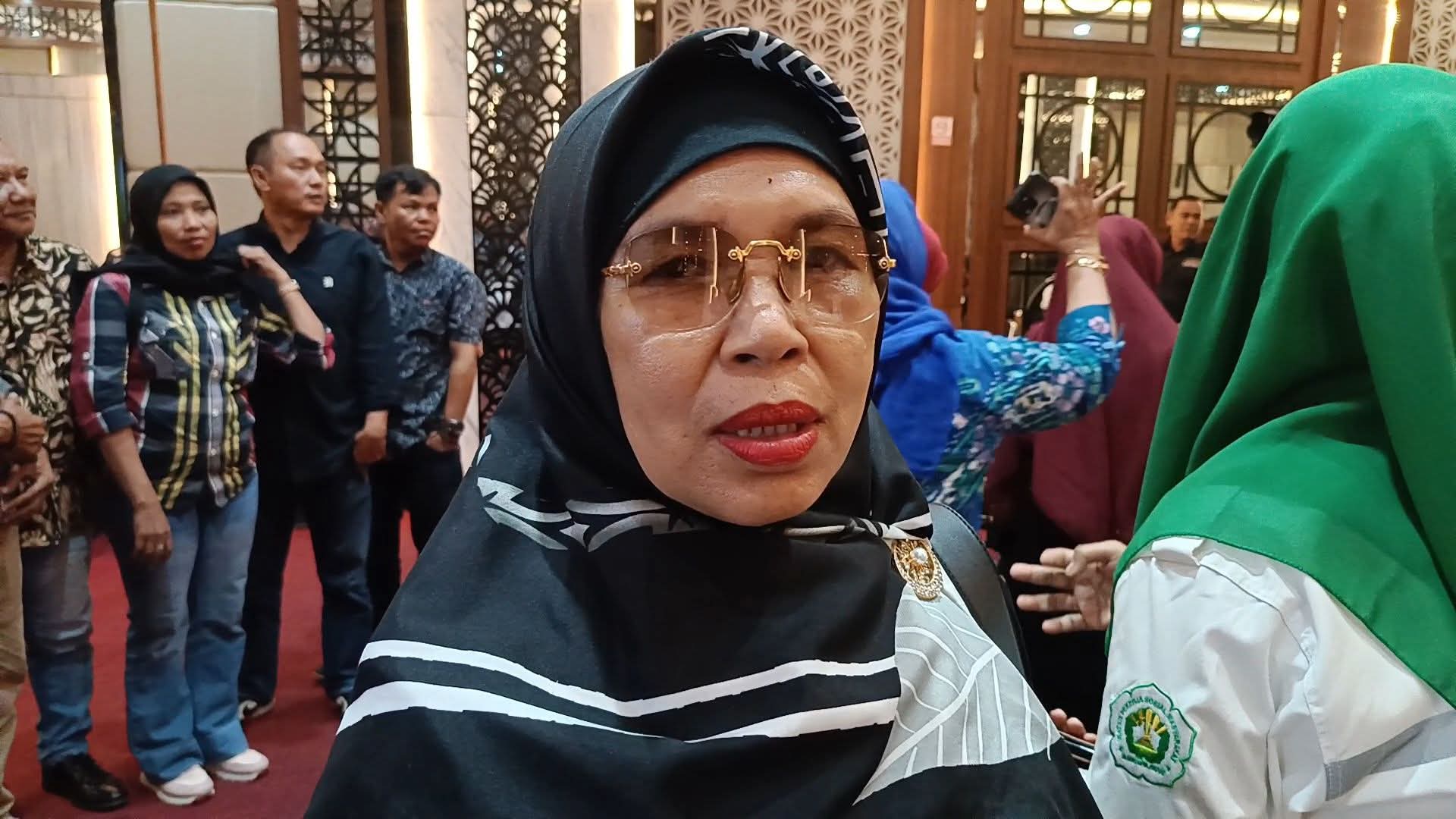 Wista Arena salah satu peserta sosialisasi perda Ketua DPRD Sumbar Muhidi